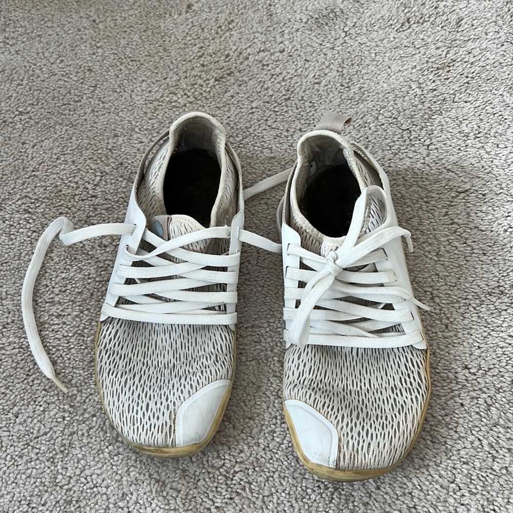 Vivobarefoot Size 7